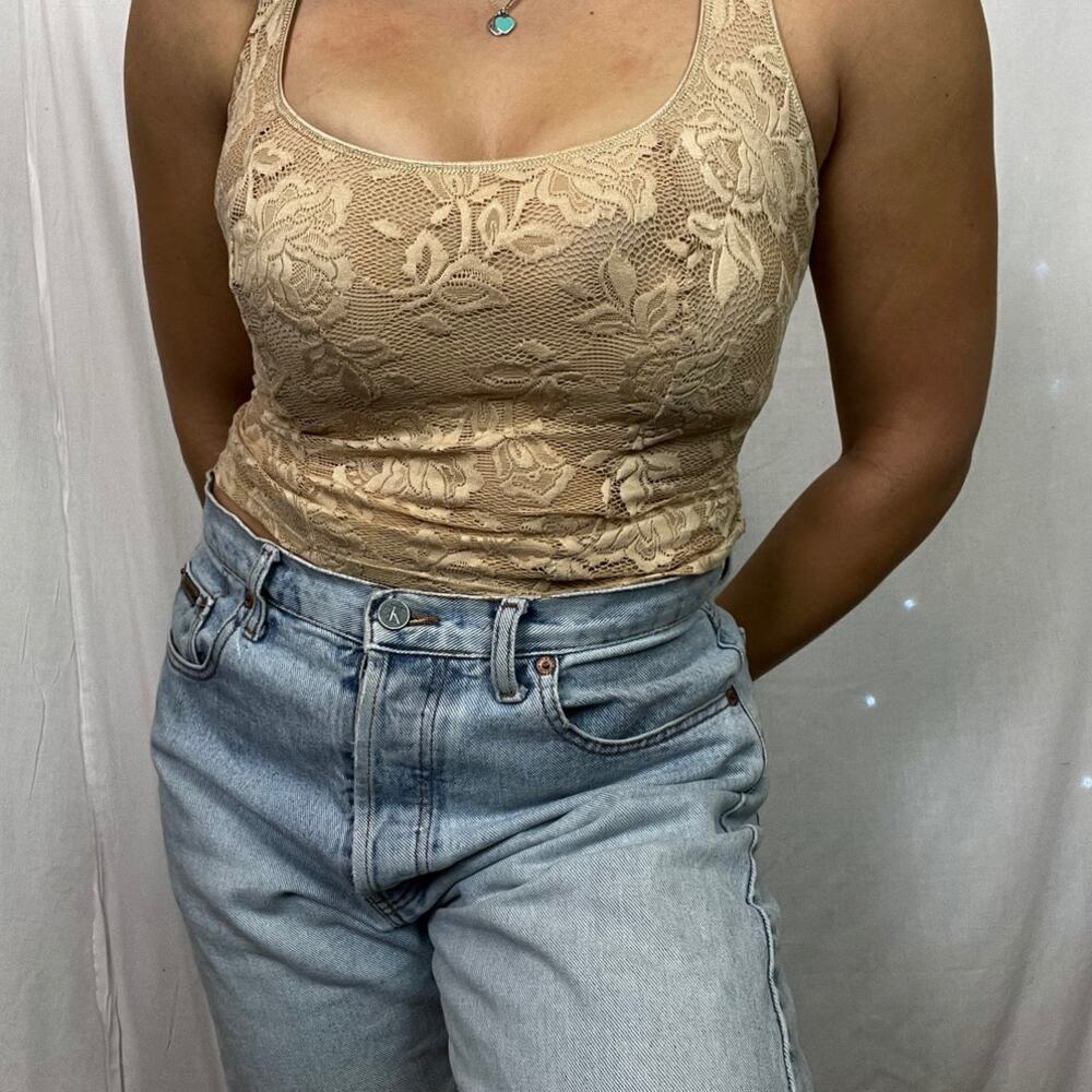 Victoria’s Secret Nude Coquette Y2K Vintage Sheer Floral Cami Size M